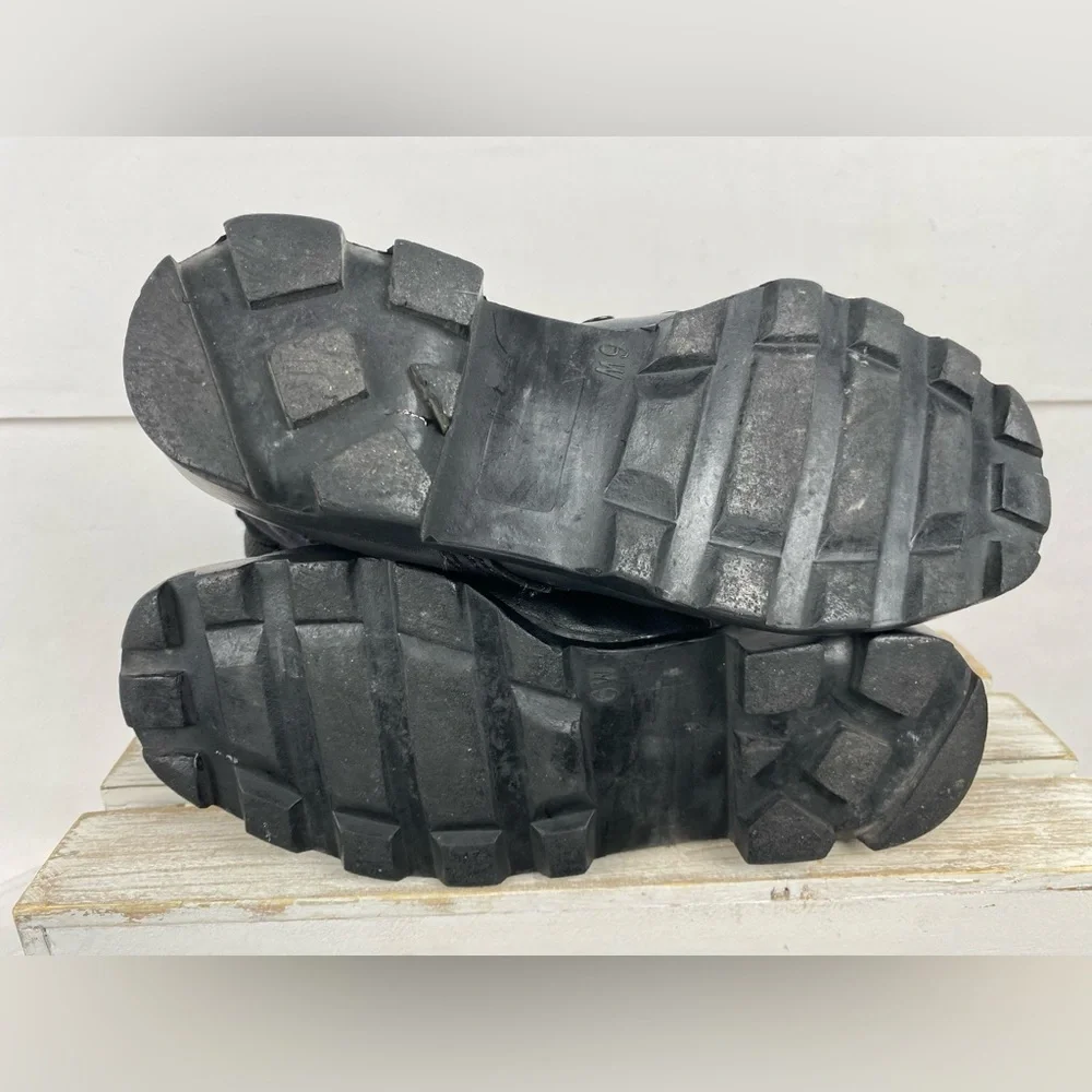black Boots canvas and leatherTactical utility field boots. Men’s size 6W